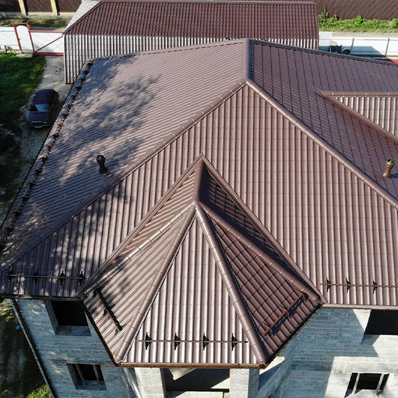 Монтаж сложной крыши и кровли в Черепаново и Новосибирской области
